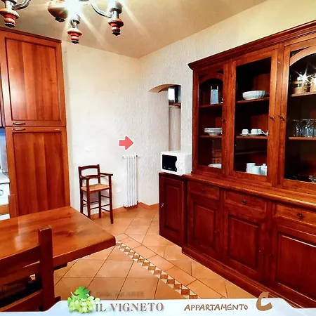 Il Vigneto Лари